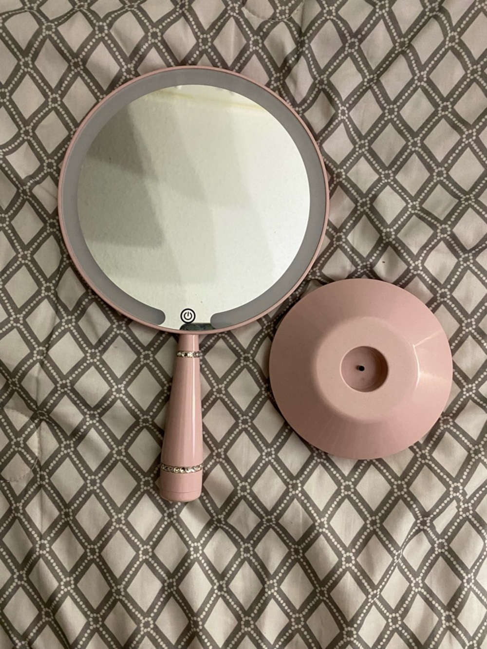 Pink LED Handheld Mirror - Picture 3 of 5